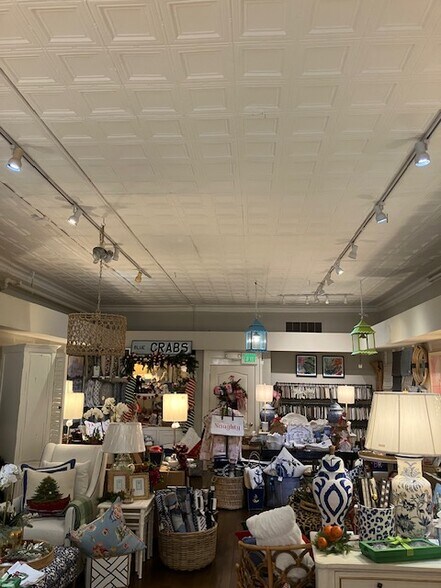 More Photos Of 80-82 Maryland Ave, Annapolis Storefront Retail Residential For Sale