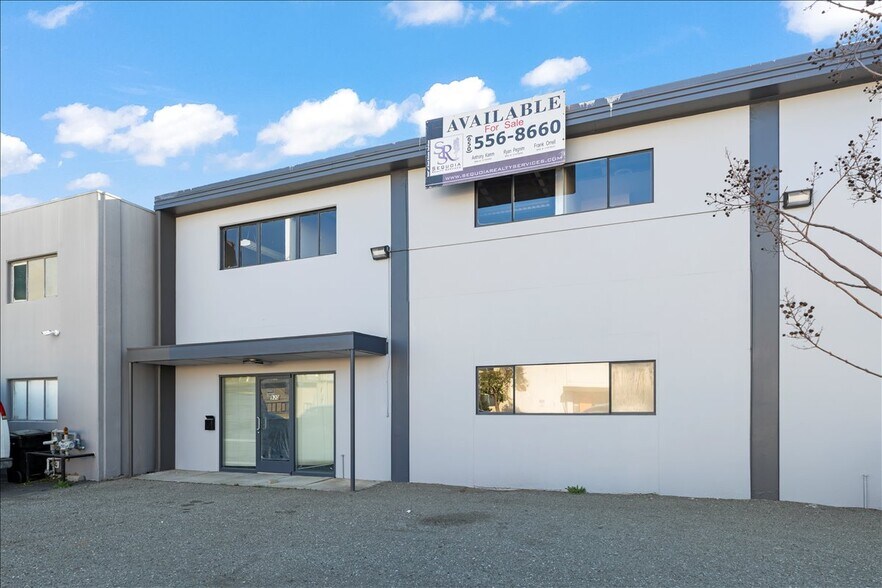 More Photos Of 930 Industrial Ave, Palo Alto Warehouse For Sale