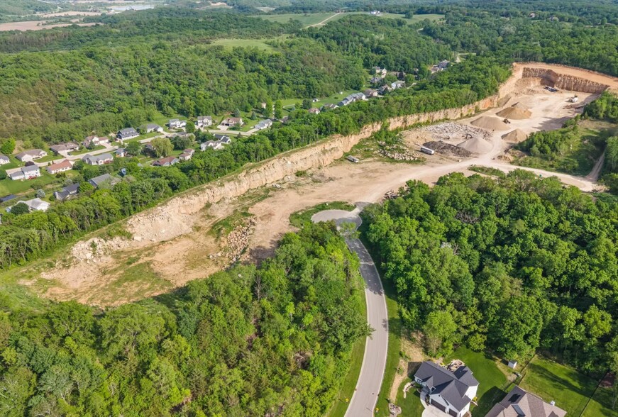 More Photos Of 1750 Rocky Bluff Ct, Cross Plains Land For Sale