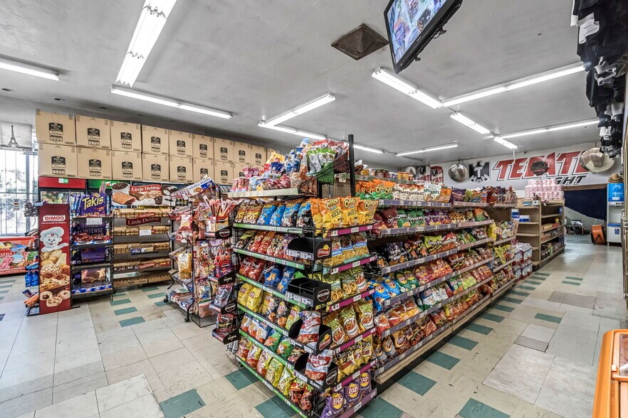 More Photos Of 1103-1111 E Belmont Ave, Fresno Freestanding For Sale