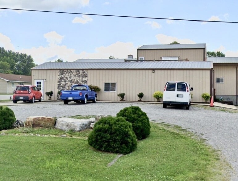 Primary Photo Of 5841 State Highway K St, Cape Girardeau Warehouse For Lease