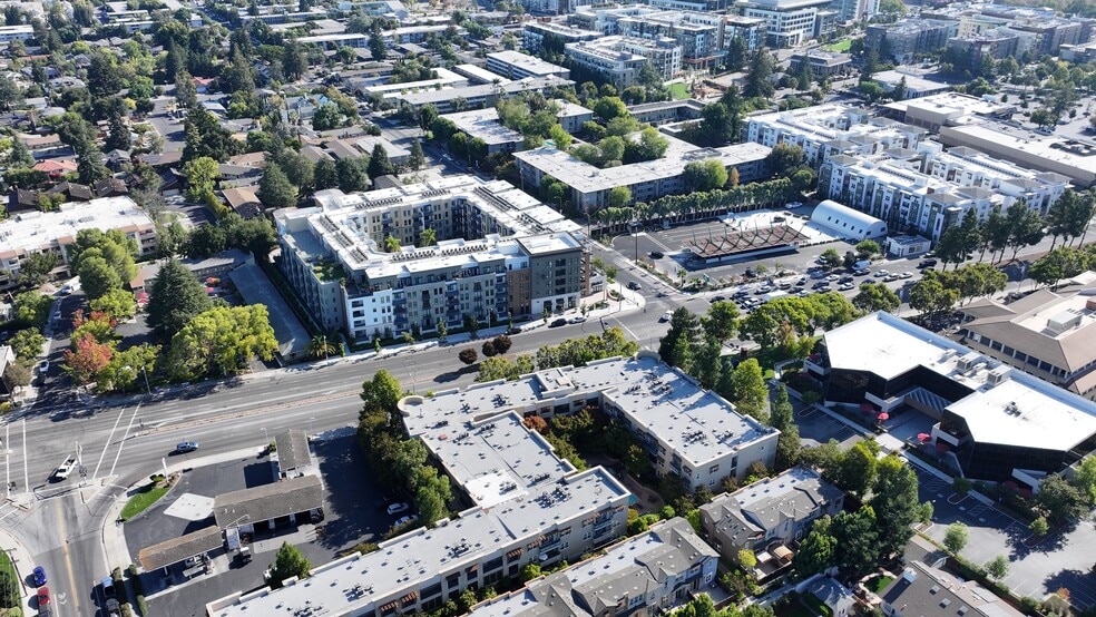 More Photos Of 4350 El Camino Real, Los Altos Service Station For Sale