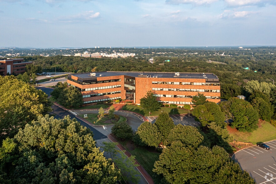 More Photos Of 35 Braintree Hill Office Park, Braintree Office For Lease