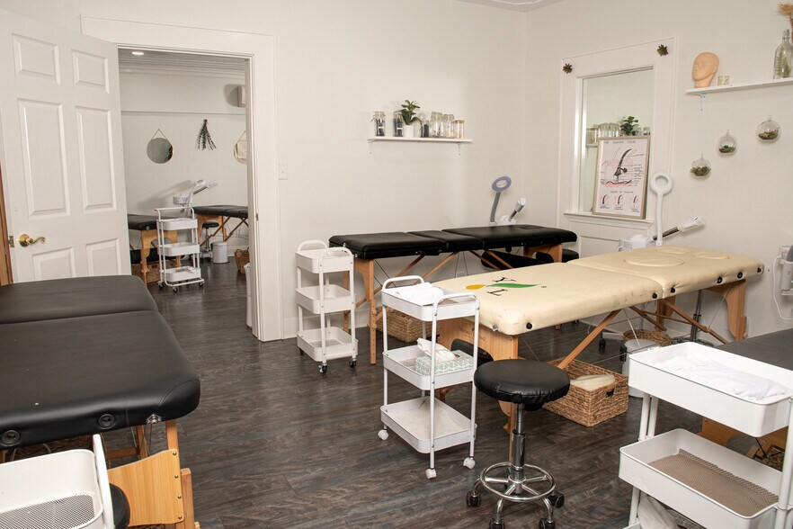 More Photos Of 23 E 8th St, Panama City Office Residential For Sale