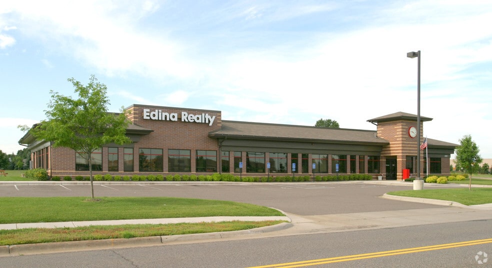 More Photos Of 3161 NW Northdale Blvd, Minneapolis Office For Lease