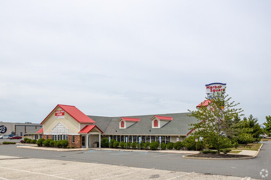 More Photos Of 6725-6733 Black Horse Pike, Egg Harbor Township Unknown For Lease