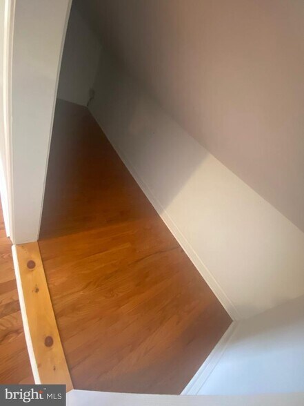 More Photos Of 841 Edge Hill Rd, Glenside Apartments For Sale