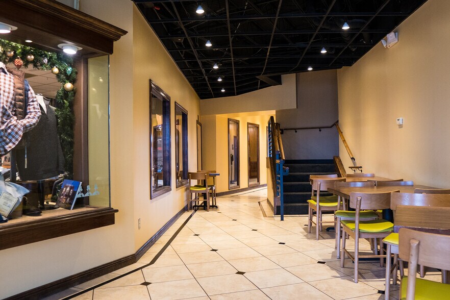 More Photos Of 4450 I-55, Jackson General Retail For Sale