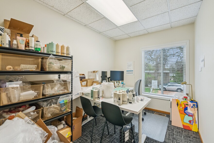 More Photos Of 2434 Commerce Blvd, Mound Office For Sale