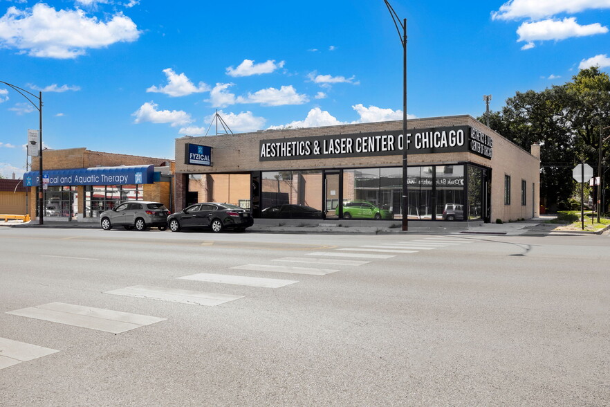 Primary Photo Of 6921-6925 W Archer Ave, Chicago Storefront For Sale