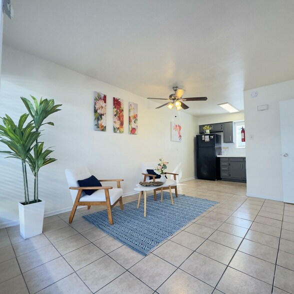 More Photos Of 4742 Yale St, Houston Apartments For Sale