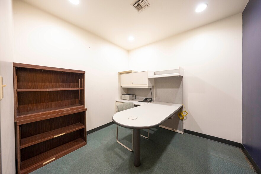 More Photos Of 9200 Lower Azusa Rd, Rosemead Warehouse For Sale