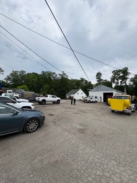 More Photos Of 349 Rt-57, Washington Auto Dealership For Lease