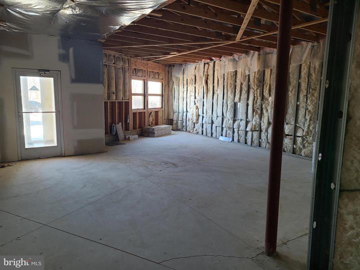 More Photos Of 399 Front St, Elmer Medical For Lease