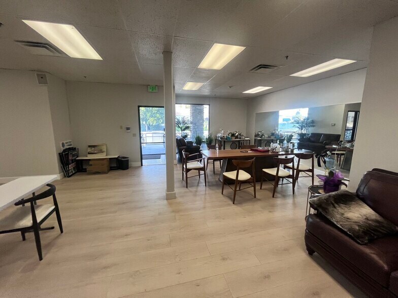 More Photos Of 50 N Hill Ave, Pasadena Office For Sale
