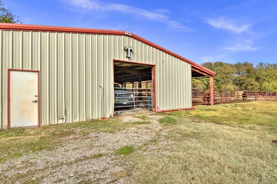 More Photos Of 81ac Shearer Road, Pilot Point Land For Sale