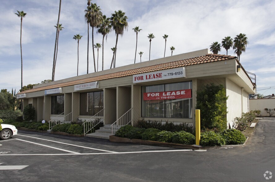 More Photos Of 1540-1546 Harbor Blvd, Fullerton Unknown For Lease