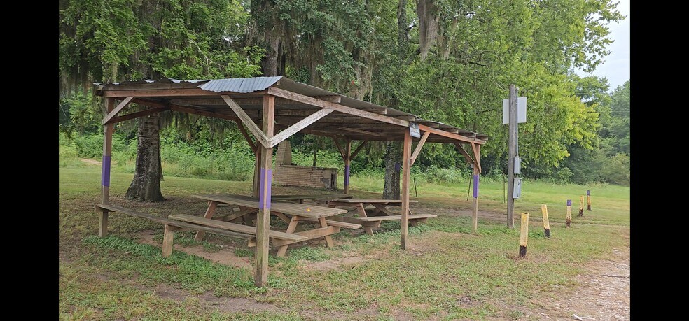 More Photos Of 248 Briar Hill Ln, Coldspring Land For Lease