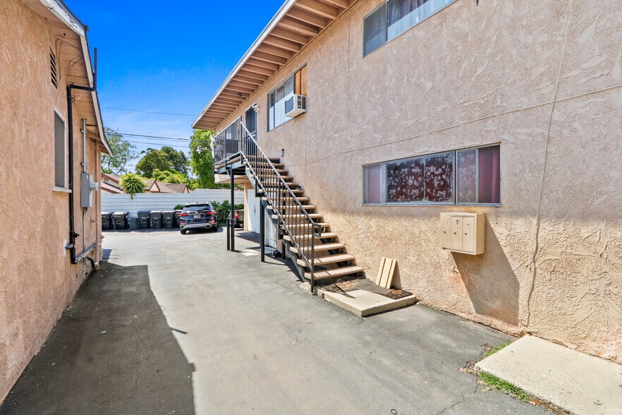 More Photos Of 6729 Alvina St, Bell Gardens Multifamily For Sale