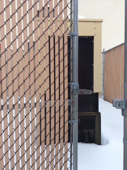 More Photos Of 80 Pickett District Rd, New Milford Manufacturing For Lease