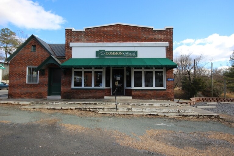 Primary Photo Of 13610 James Madison Hwy, Palmyra Freestanding For Sale