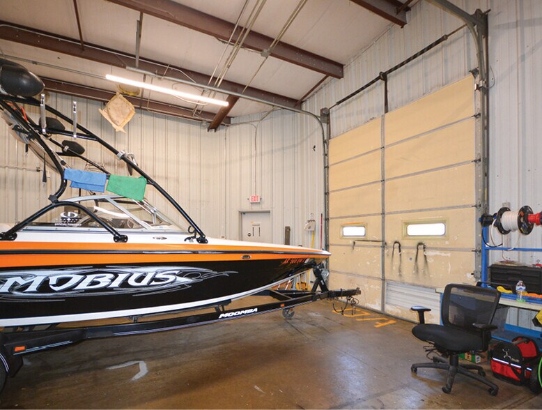More Photos Of 7473 Warden Rd, North Little Rock Auto Repair For Sale
