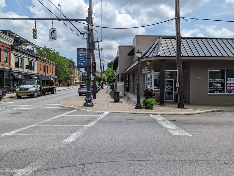 More Photos Of 203-209 W Loveland Ave, Loveland Storefront For Lease