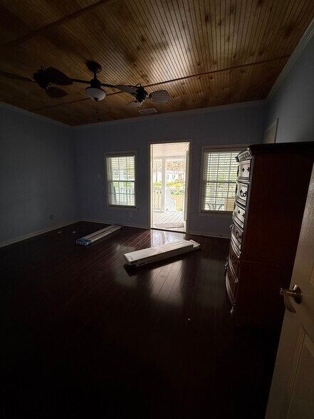 More Photos Of 630 Meinhard Rd, Port Wentworth Office For Lease