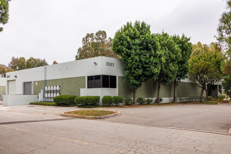 More Photos Of 31113 Via Colinas, Westlake Village Warehouse For Sale