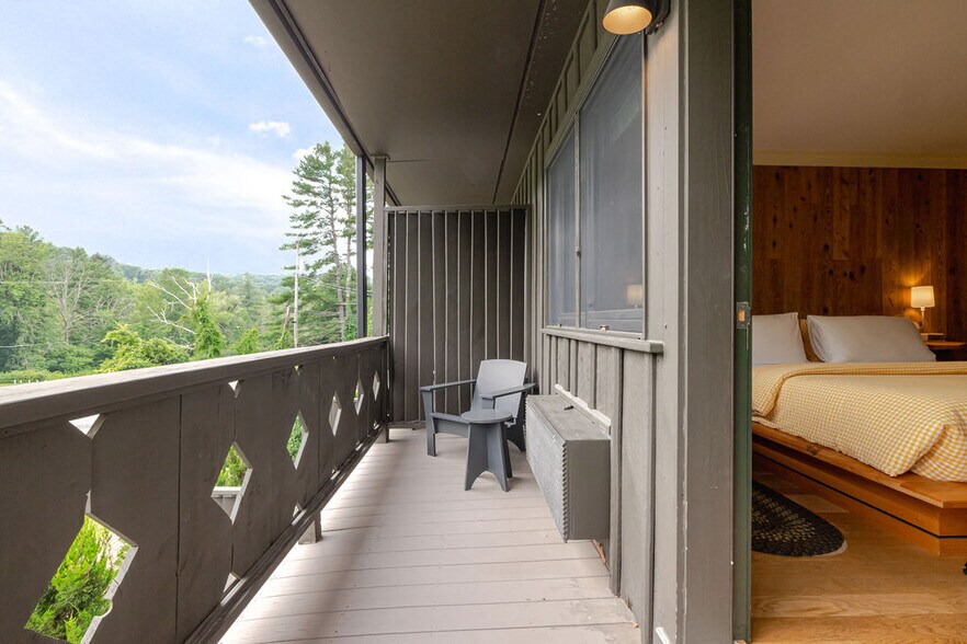 More Photos Of 37 Catamount Rd Hillsdale, Hillsdale Hotel For Sale