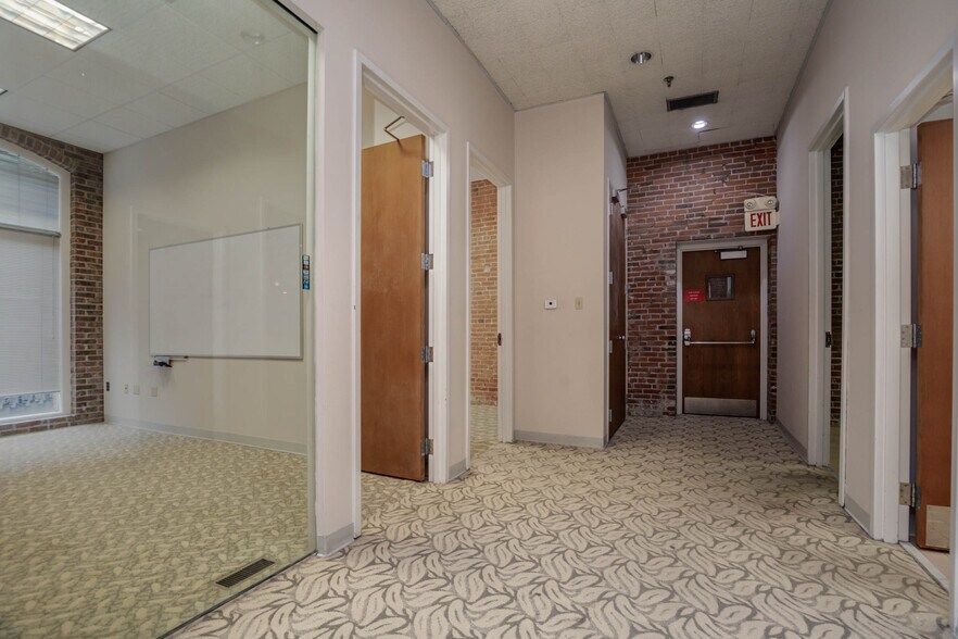 More Photos Of 712 N 2nd St, Saint Louis Office For Lease