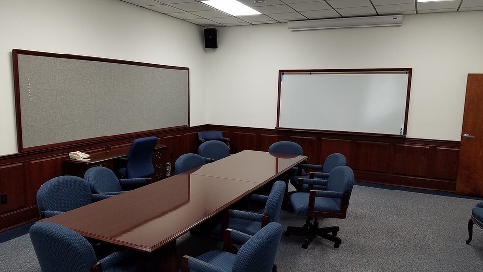 More Photos Of 8208 Salyer Dr, Wallops Island Office For Lease