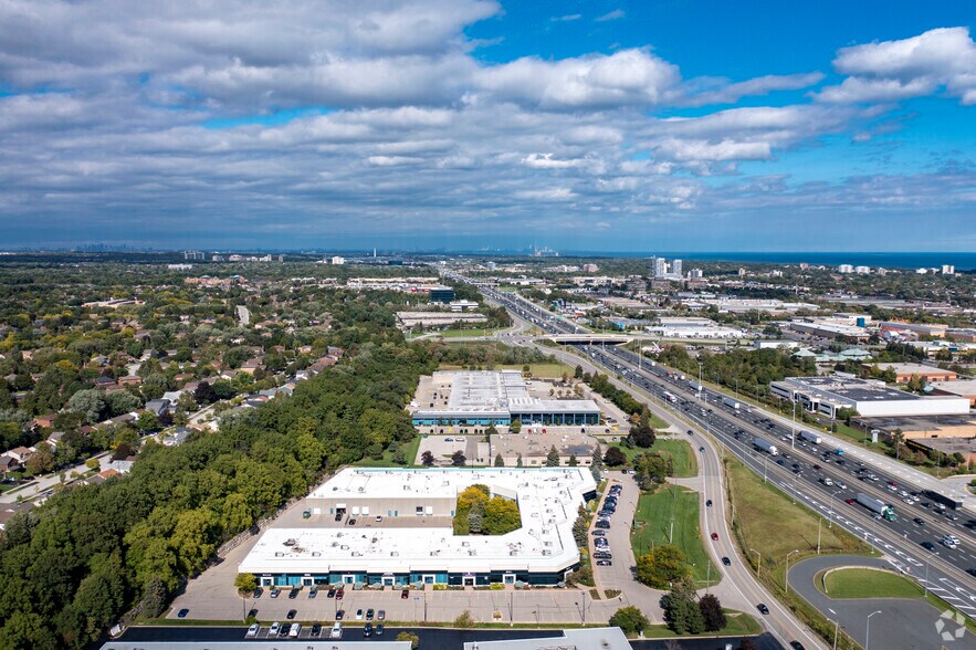 More Photos Of 1155 N Service Rd W, Oakville Coworking Space