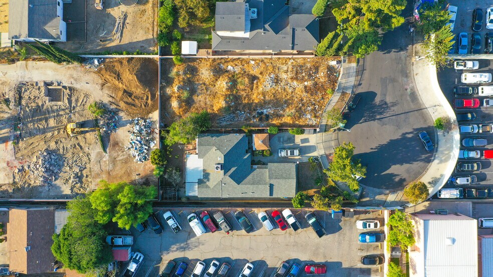 More Photos Of 7639 Simpson Ave, North Hollywood Land For Sale