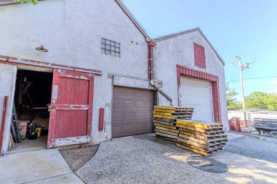 More Photos Of 359 W Tilghman St, Allentown Warehouse For Sale
