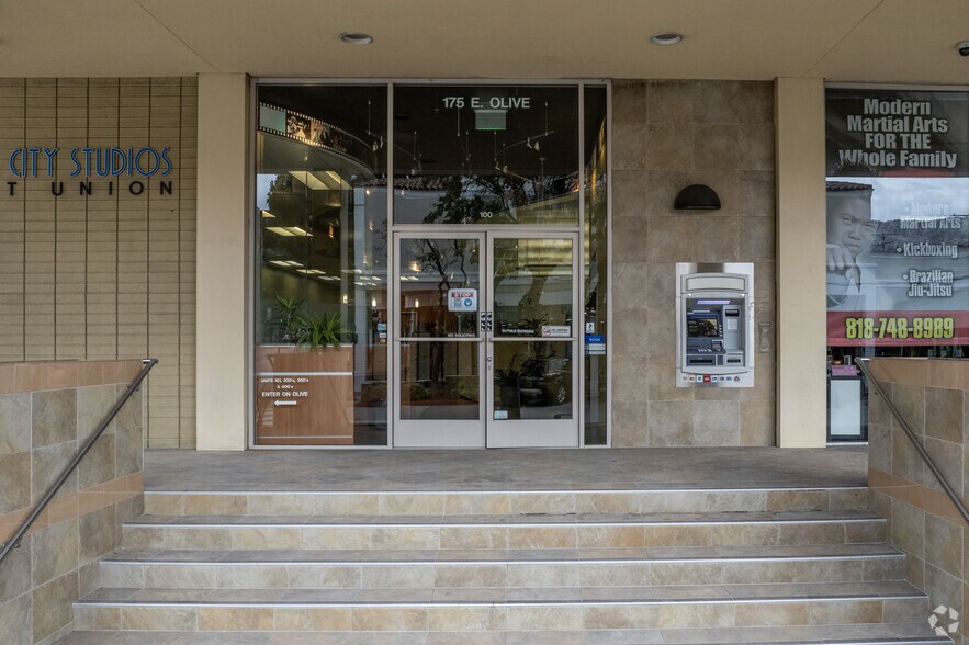 More Photos Of 175 E Olive Ave, Burbank Office For Lease
