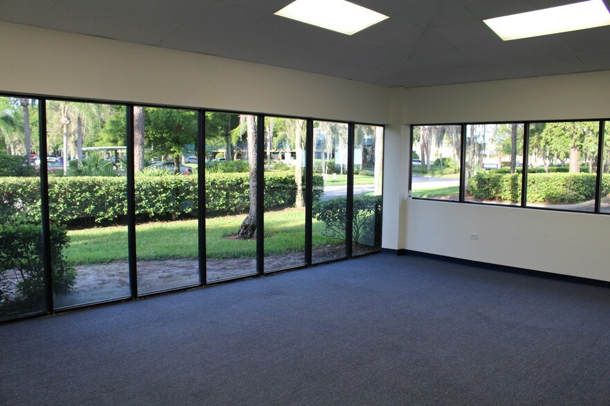 More Photos Of 4500 140th Ave N, Clearwater Unknown For Lease