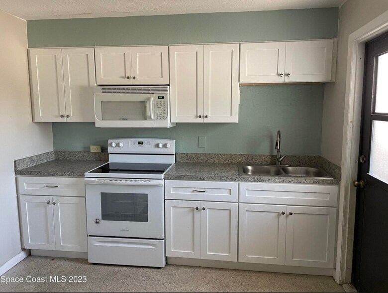 More Photos Of 404 Harrison Ave, Cape Canaveral Apartments For Sale
