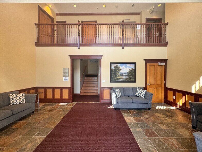 More Photos Of 1125 Blackhawk Blvd, Mount Pleasant Medical For Lease