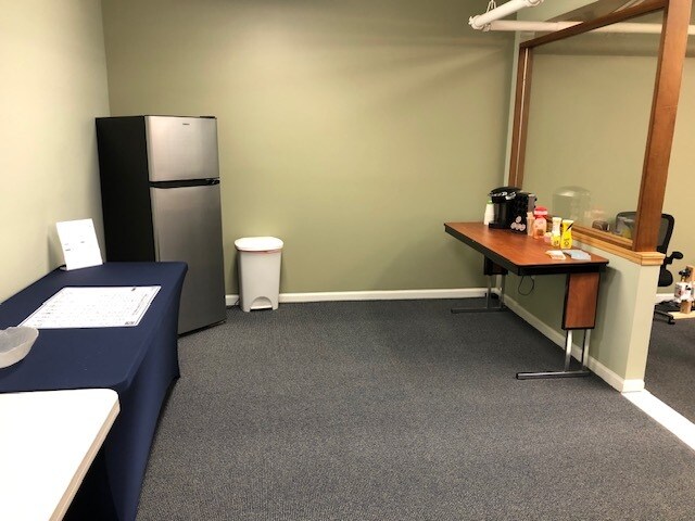 More Photos Of 45681 Oakbrook Ct, Sterling Flex For Sale