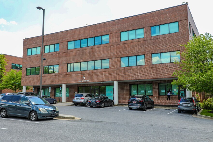 More Photos Of 10 Crossroads Dr, Owings Mills Unknown For Lease