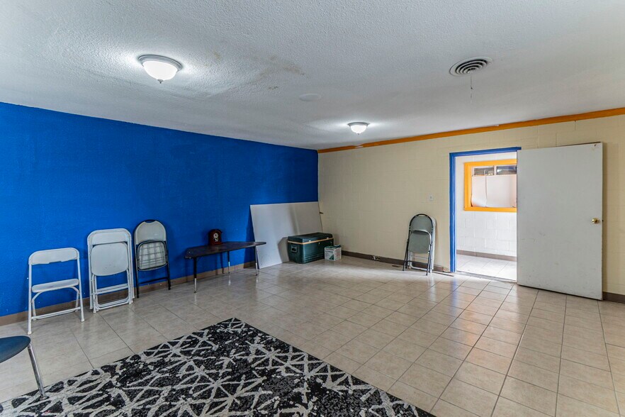 More Photos Of 2817 Cherry Valley Blvd, Dallas Religious Facility For Sale