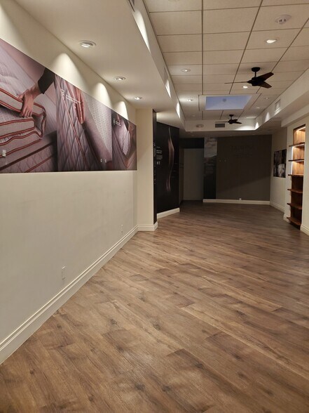 More Photos Of 235 E 58th St, New York Storefront Retail Residential For Sale