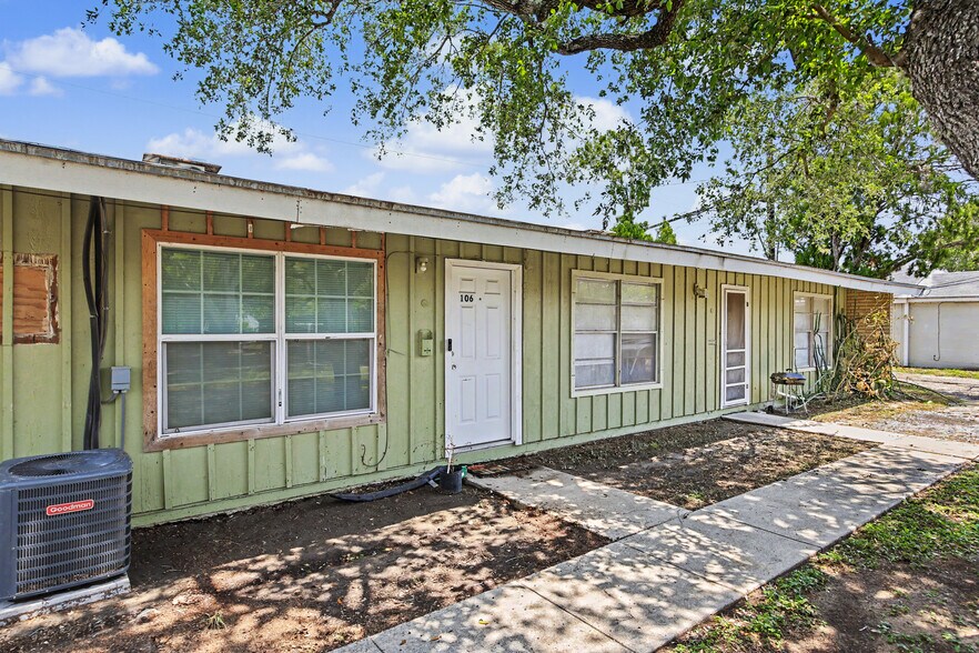 More Photos Of 800 S Texas Blvd, Weslaco Apartments For Sale