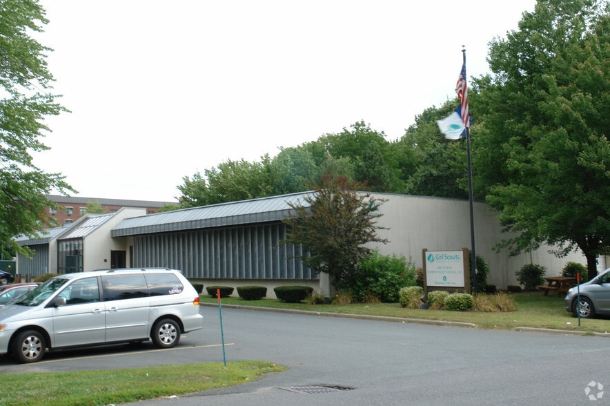 Primary Photo Of 8 Mountain View Ave, Colonie Office For Sale