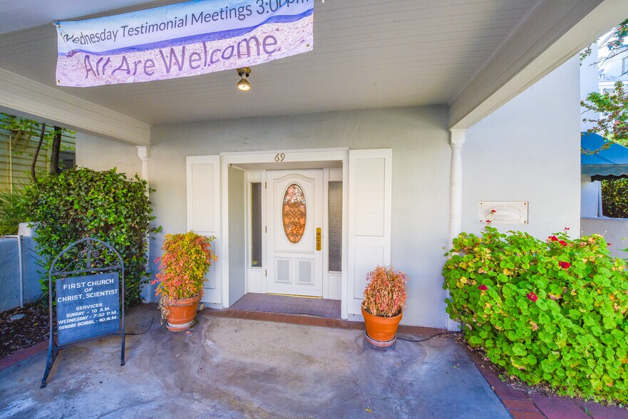 More Photos Of 65 N Washington St, Sonora Religious Facility For Sale