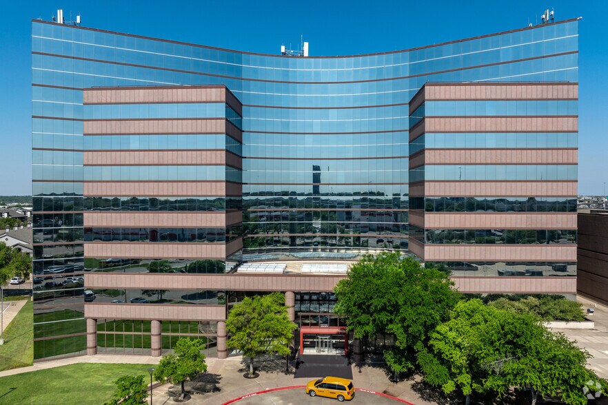 More Photos Of 12225 Greenville Ave, Dallas Office For Lease