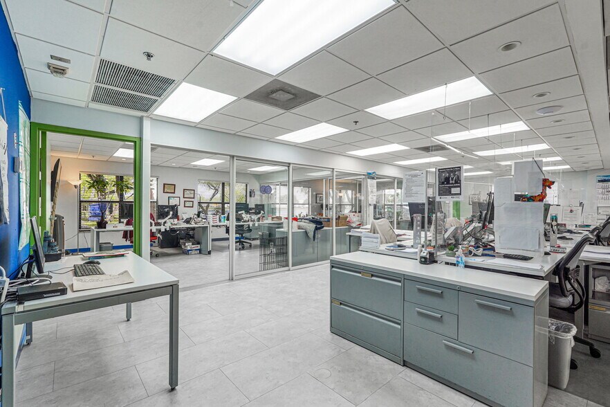 More Photos Of 1400 NW 79th Ave, Miami Warehouse For Sale