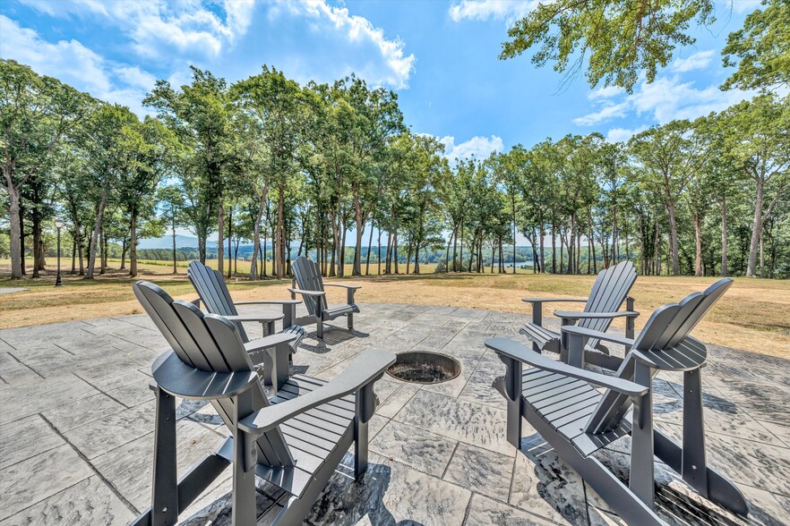 More Photos Of 750 Penn Hall Rd, Union Hall Specialty For Sale