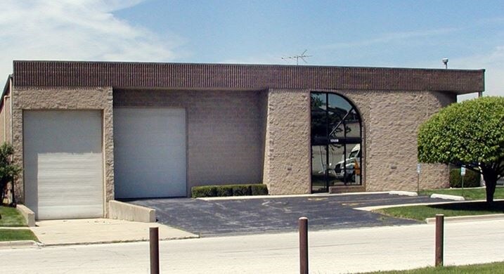 More Photos Of 12600 Holiday Dr, Alsip Flex For Sale